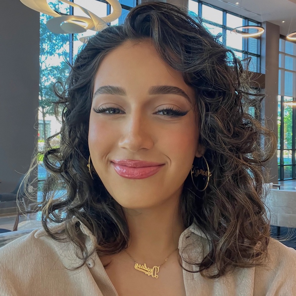 Meet your Posher, Tyra